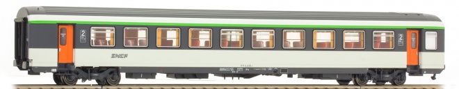 Passenger car type VTU 2nd class Corail livery<br /><a href='images/pictures/LS_Models/185977_c.jpg' target='_blank'>Full size image</a>